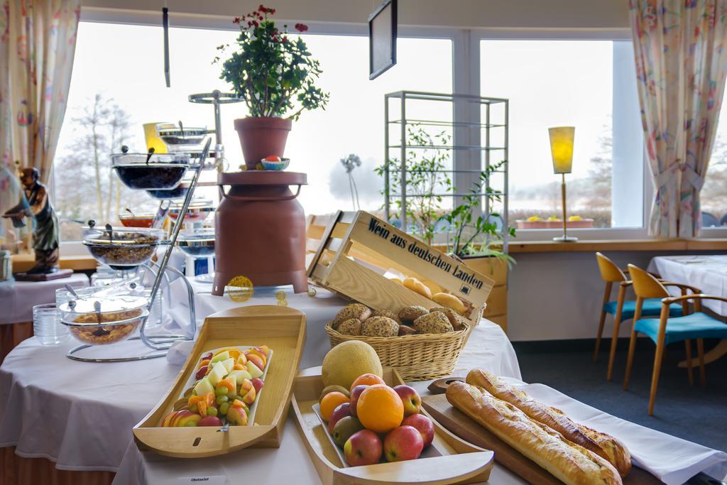 Seehotel Luisenhof Falkenhagen  Esterno foto