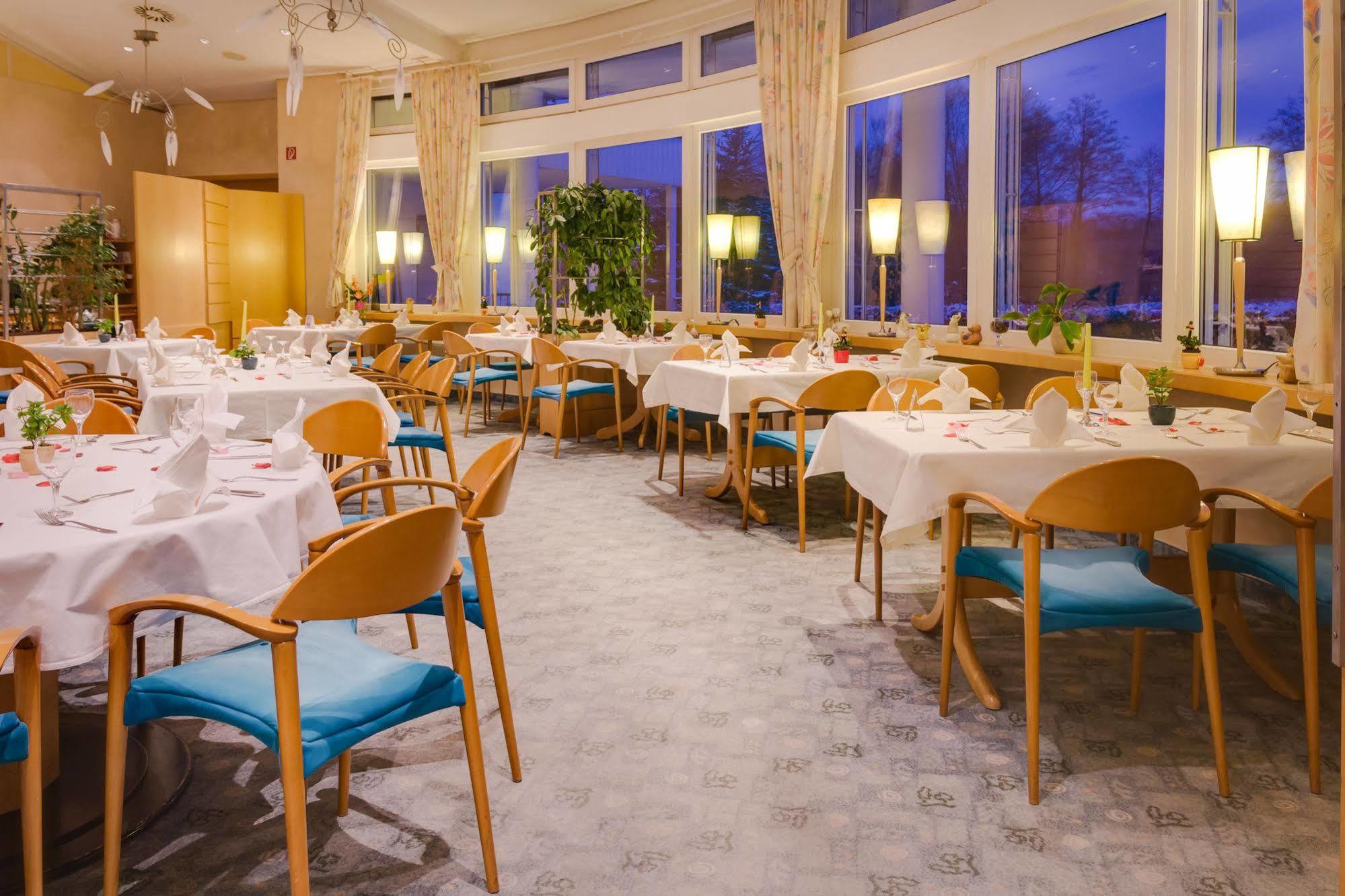 Seehotel Luisenhof Falkenhagen  Esterno foto